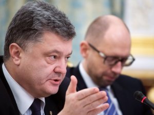 Эксперт о провале голосования за отставку Кабмина: все было срежиссировано на Банковой