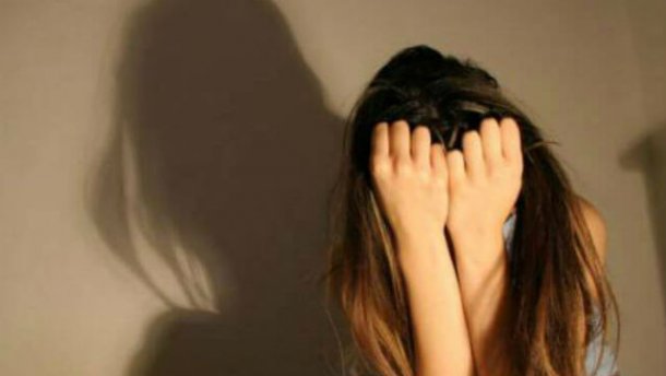 У Львові чоловік розбещував власну онуку