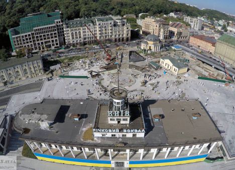 Вокруг стройки на Почтовой площади грянул скандал