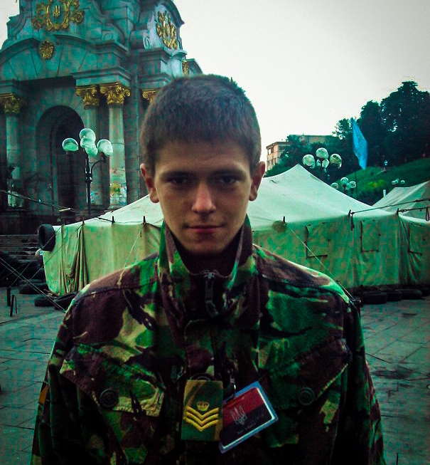 Від Майдану до «Айдару»: юний закарпатець із легендарного фото «Reuters»