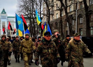 Віче фронтовиків: тисячі правоохоронців і стара добра бруківка