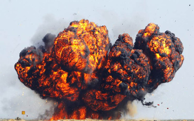 Взрыв в Донецке: партизаны подорвали два склада боеприпасов боевиков