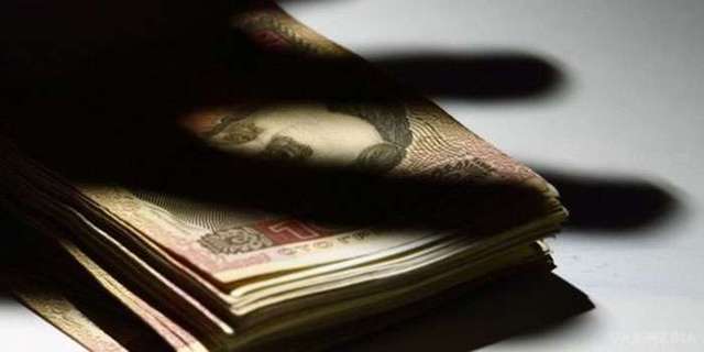 В Харькове чиновница взяла взятку и попалась СБУ