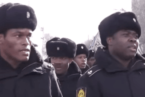 "Обама всех переиграл": в сети шокированы темнокожими моряками "Крымнаша". Видеофакт