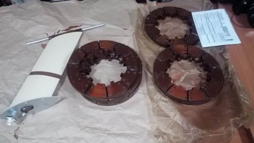 В автобусе рейса “Киев-Прага” найдены детали от Су-25