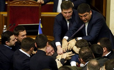 В Европарламенте назвали работу украинских нардепов в Верховной Раде фикцией