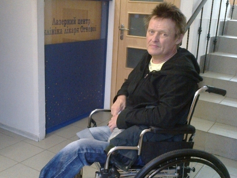 На лінії вогню: оператор Анатолій Мартиненко більше двох років живе без нирок