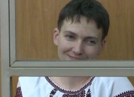 Реакция москвичей на приговор Надежде Савченко: от амнистии до желания расстрелять (ВИДЕО)