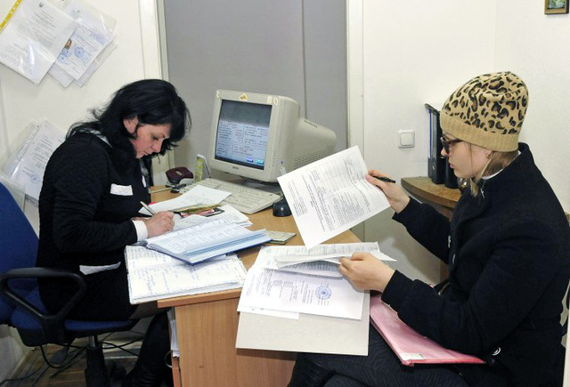 Минфин объявил охоту на льготников: кого в Украине лишат пособий