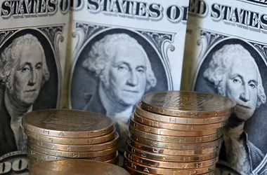 Киевлянин заявил, что у него из банка украли полмиллиона долларов