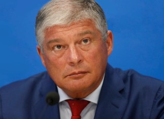 Червоненко обіцяв давити вантажівками активістів, які блокують російські фури