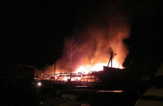 Мощнейший взрыв: в Чернигове рванул автопарк. Опубликованы фото и видео