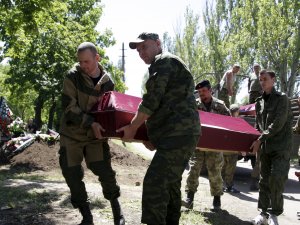 Новые подробности боя под Мариуполем: в морг Новоазовска привезли тела 15 оккупантов