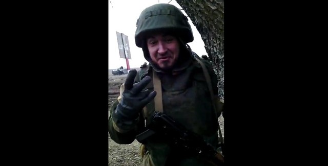 Под Горловкой российские военные передают приветы в Нижегородскую область