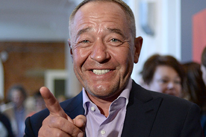 Интересная версия, объясняющая вывод войск РФ из Сирии – экс-покойник оказался жив