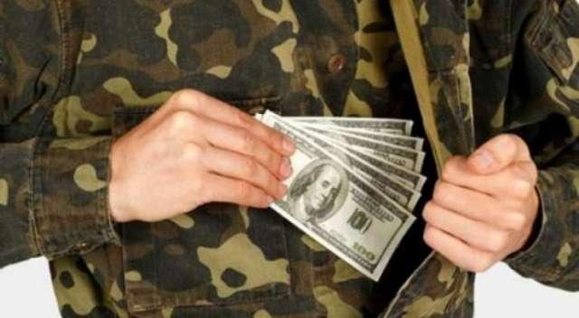 СБУ задержала на взятке двух членов медкомиссии военкомата