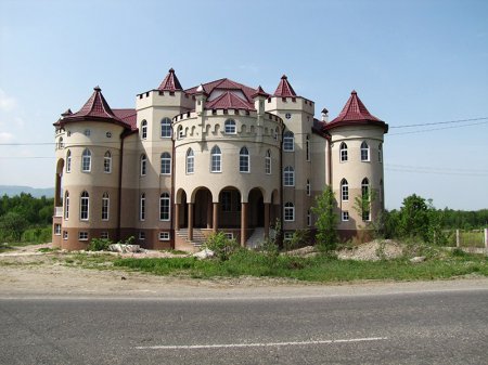 Курьез в Закарпатье: как промышляли находчивые "бандитки" из богатейшего села