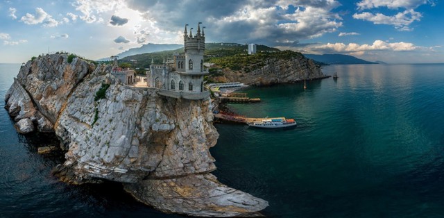 Ненависть и жадность. Пять мифов о жителях Крыма