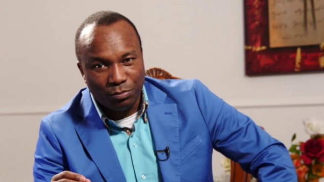 Закат Аделаджи. Духовник Черновецкого погорел на блудодеяния