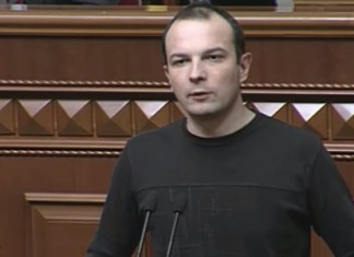 Егор Соболев: Порошенко нужно гнать, как Януковича