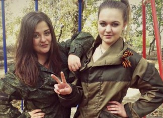 Две снайперши “ЛНР” подорвались на своих минах