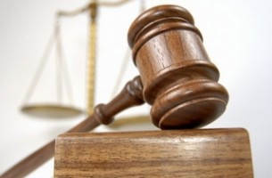 Вищий адміністративний суд оголосив Гройсмана поза законом