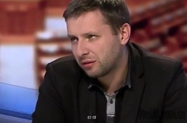 Парасюк пожаловался на зарплату