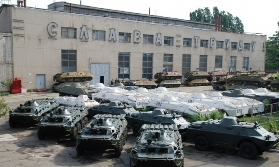 Бронетанковый завод под начальством херсонца слил «прокладкам» 37 миллионов за несуществующий ремонт танков