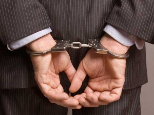 Екс-нардепа і його сина підозрюють у розкраданні понад 100 млн грн