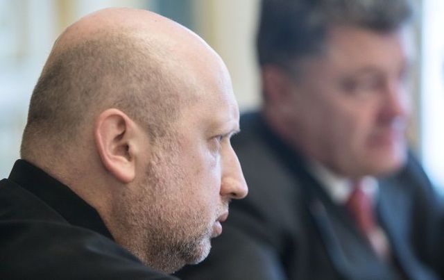 Турчинов: Россия будет наглеть столько, сколько ей будут позволять