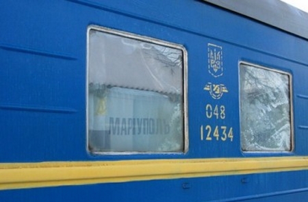 По пути в зону АТО в поезде военный попытался покончить с собой