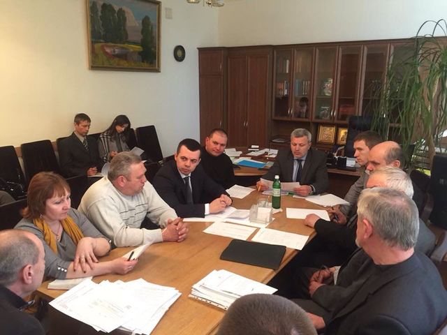 Чернігівські «радикали» на службі у регіоналів