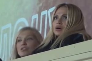 В интернете высмеяли жен российских футболистов: яркое видео