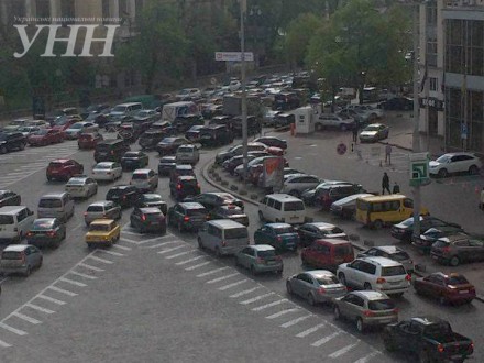 Марш ученых в Киеве создал огромные пробки на дорогах