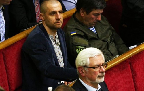Депутат Гаврилюк вперше прийшов у Раду без камуфляжу. ФОТОФАКТ