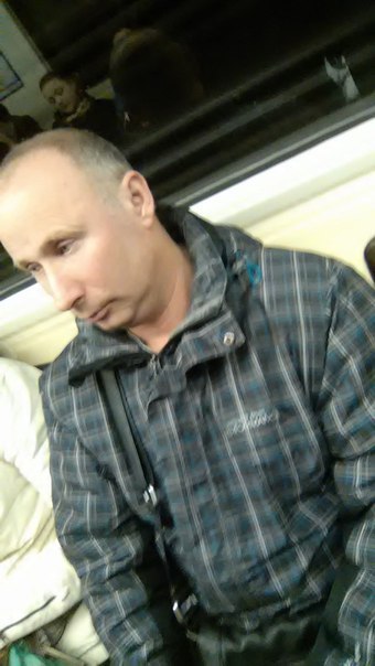 На роботу в Кремль: Двійника Путіна зустріли в московському метро