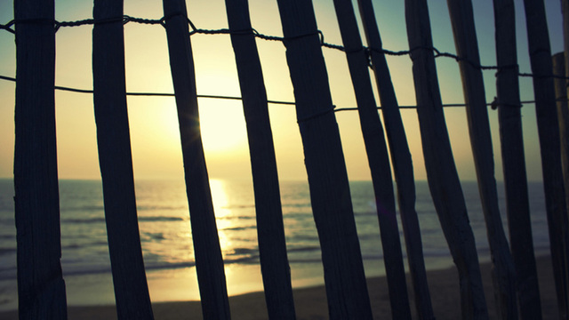 Рада одобрила законопроект о ликвидации всех заборов у рек и морей