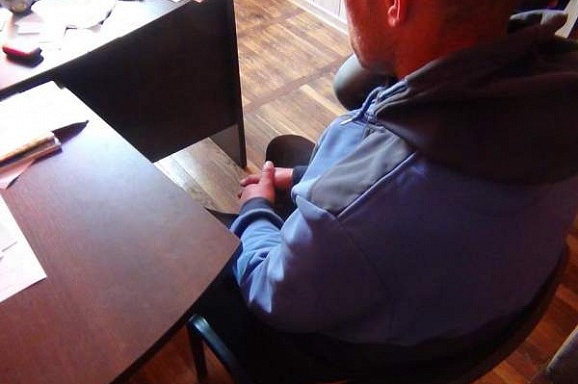 В Бердянске донецких приструнили — "мордой в пол"