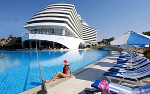 Готелі Туреччини ріжуть ціни на проживання