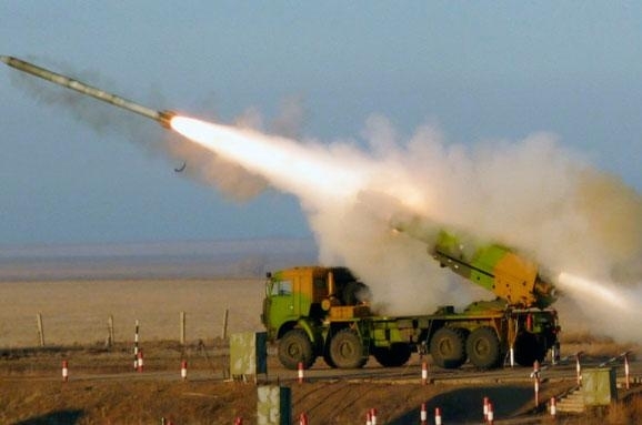 Порошенко підтвердив випробування високоточного реактивного снаряда "Вільха"