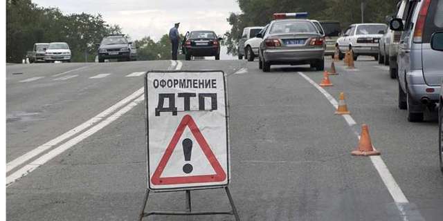 В Кировограде патрульный за рулем сбил 10-летнюю девочку