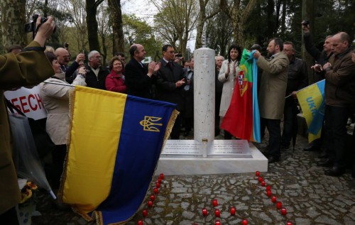 В Португалії спаплюжили пам’ятник Небесній Сотні. ФОТОФАКТ