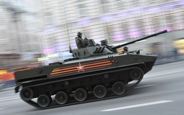 Белорусы разглядели разницу дня победы в Украине и России