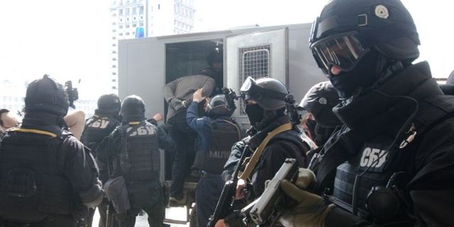 На Донбассе СБУ задержала информатора и еще троих пособников боевиков