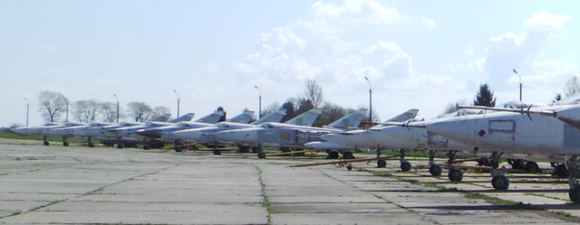 Зі Старокостянтинова зникла бригада тактичної авіації