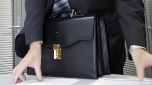 В Хмельницкой области растратили 745 тысяч гривен на зарплаты бухгалтерам горсовета