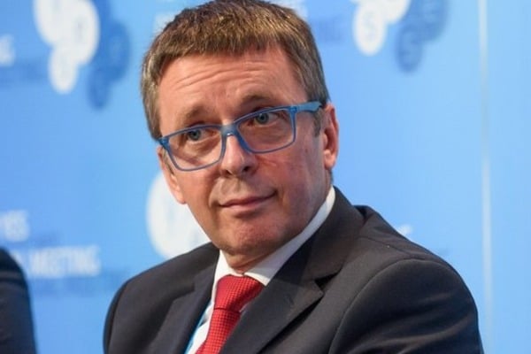 Миклош объяснил, почему в Словакии зарплата 1000 евро, а в Украине — 150