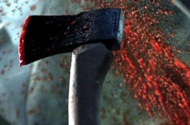 Подросток зарубил двух стариков ради драндулета