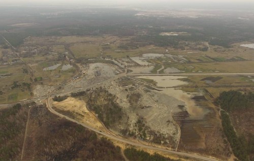 Незаконні бурштинові "плантації" на Поліссі з висоти пташиного польоту. ВІДЕО