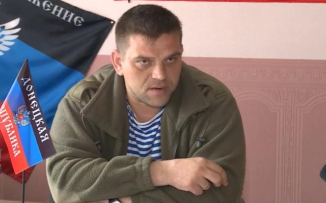 «Мэр» Ясиноватой: боевики батальона «Восток» расстреливали из танков вагоны, чтобы сдать на металлолом